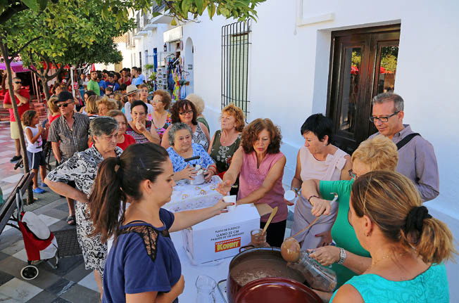 CHOCOLATADA FERIA VIRGEN DE LA CRUZ BENALMADENA PUEBLO