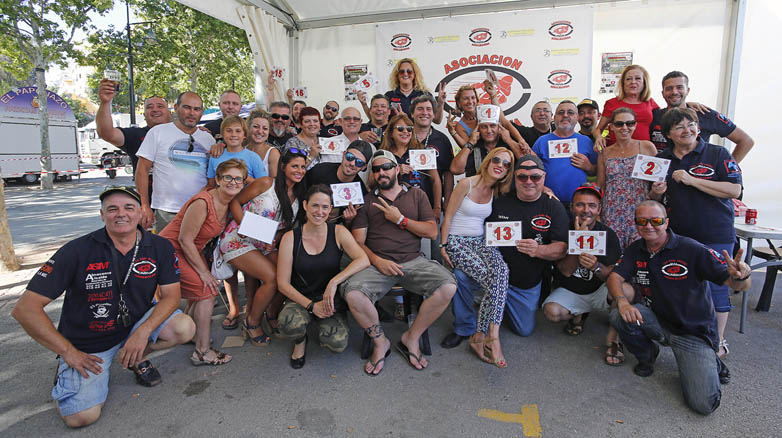 CONCEJALA FESTEJOS ANA SCHERMAN A LA I CARRERA CINTAS EN MOTO FERIA SAN JUAN 2015