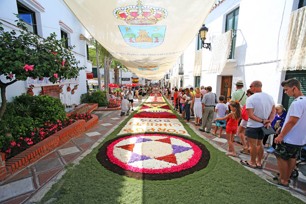 CORPUS CHRISTI BENALMADENA PUEBLO 2