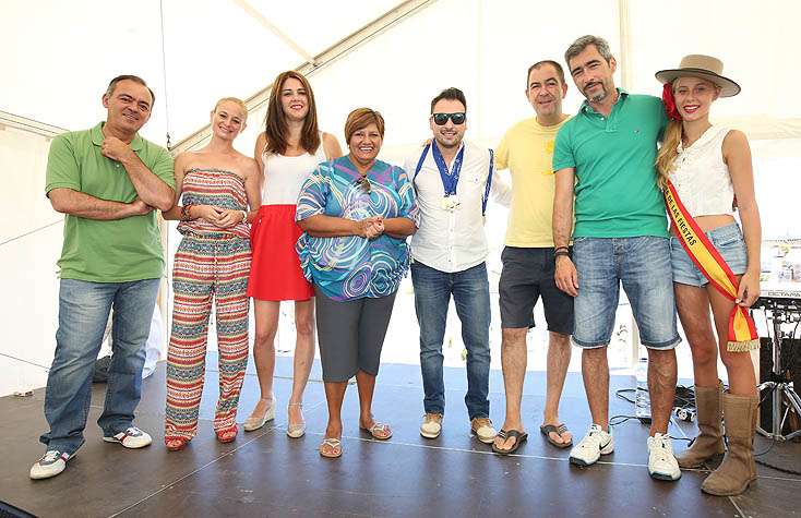 ENTREGA TROFEOS DE COMPETICIONES DEPORTIVAS FERIA BENALMADENA PUEBLO 2