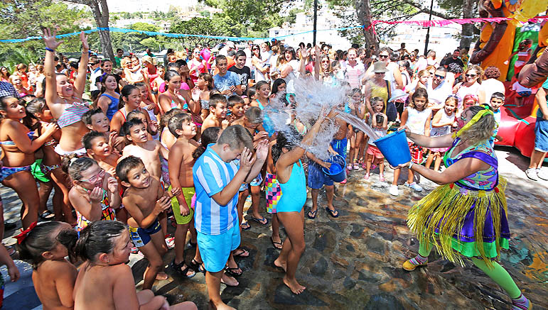 FERIA INFANTIL EN JARDINES DEL MURO FERIA BENALMADENA PUEBLO 2015 2