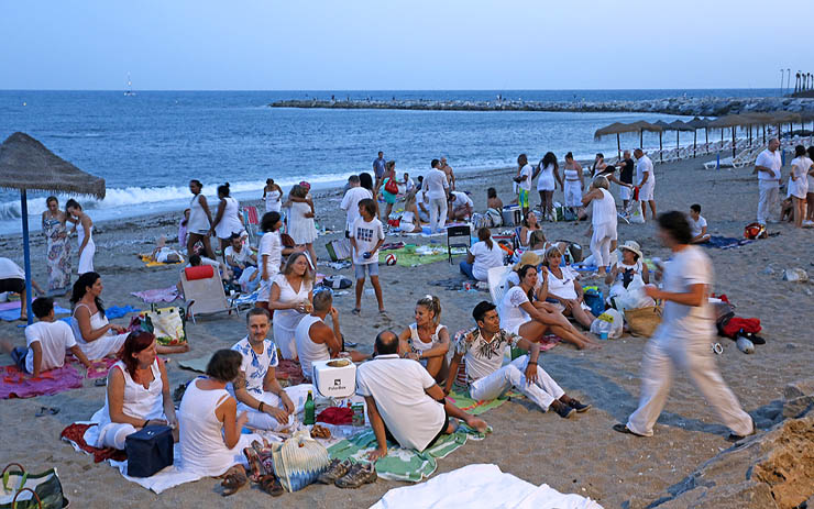 FIESTA DE LA AMISTAD EN PLAYA SUNSET 2