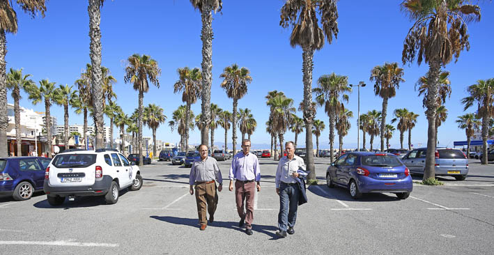 FRANCISCO SALIDO ANUNCIA APERTURA DE BARRERAS EN PARKINGS DE PUERTO DEPORTIVO DE BENALMADENA