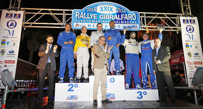 FRANCISCO SALIDO ENTREGA PREMIOS DEL XXIX RALLIE GIBRALFARO PUERTO MARINA BENALMADENA 4