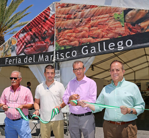 FRANCISCO SALIDO INAUGURA JORNADA GASTRONOMICA DE GALICIA EN PUERTO DEPORTIVO BENALMADENA