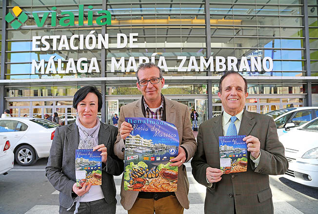 FRANCISCO SALIDO PROMOCIONA V FERIA DEL MARISCO EN ESTACION AVE MARIA ZAMBRANO