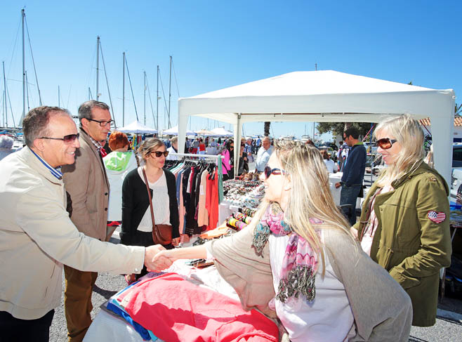 FRANCISCO SALIDO VISITA PUERTO MARINA MARKET