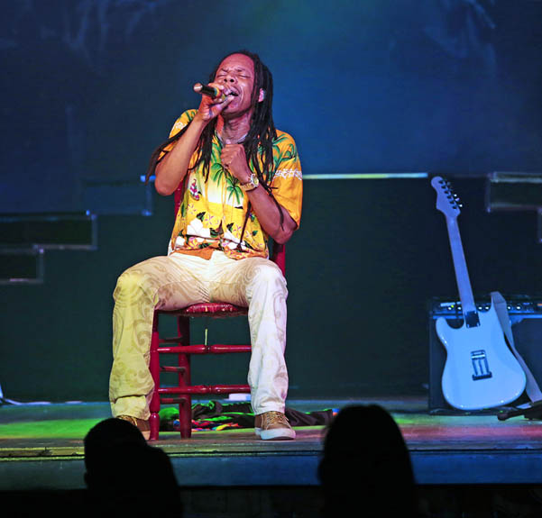 GRAN FESTIVAL DE LAS LEYENDAS 2015 EN HOTEL TORREQUEBRADA BOB MARLEY 1