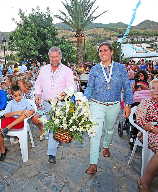 OFRANDA FLORAL A VIRGEN DE LA CRUZ 30