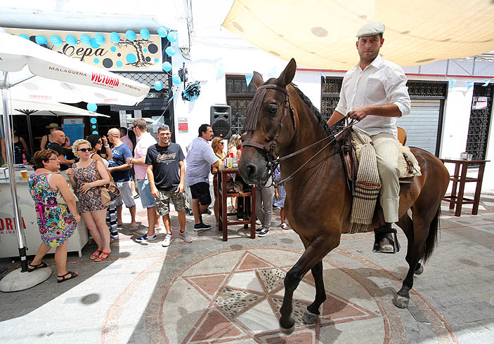 PASEO A CABALLO FERIA DIA BENALMADENA PUEBLO