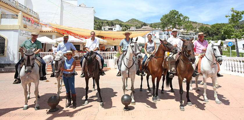 PASEO A CABALLO FERIA DIA BENALMADENA PUEBLO 1