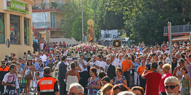 PROCESION VIRGEN DEL CARMEN 2014 3