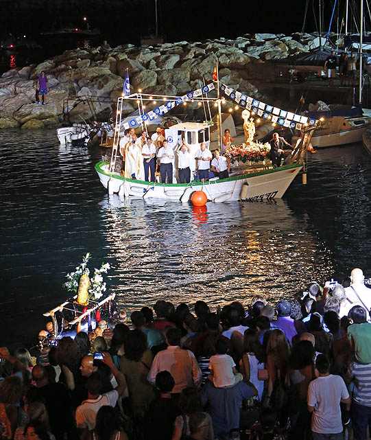 PROCESION VIRGEN DEL CARMEN 2015 17