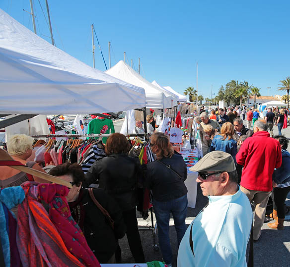 PUERTO MARINA MARKET 1