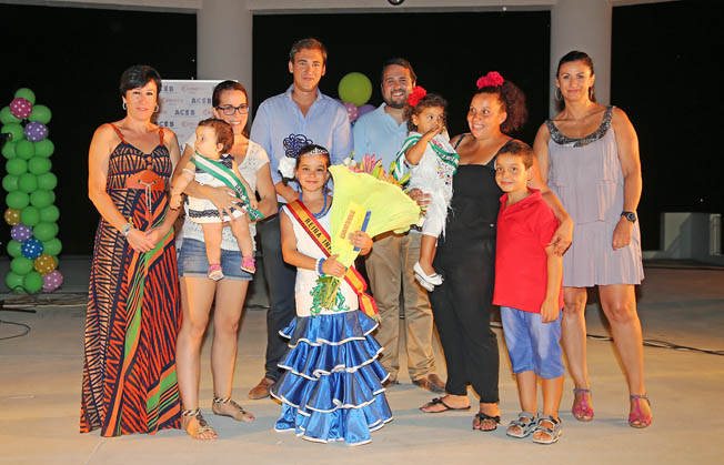 REINA Y DAMAS INFANTIL FERIA BENALMADENA PUEBLO 2014