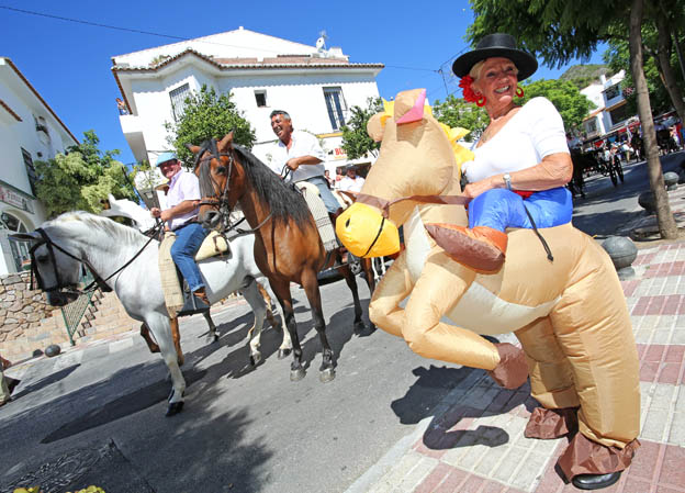 ROMERIA VIRGEN DE LA CRUZ BENALMADENA PUEBLO 13