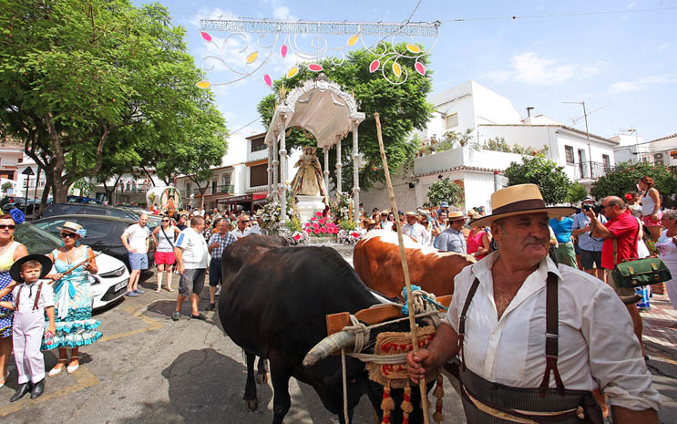 AMBIENTE ROMERIA VIRGEN DE LA CRUZ DE BENALMADENA PUEBLO 7