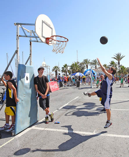 TORNEO 3X3 DE BALONCESTO EN PUERTO DEPORTIVO BENALMADENA 2