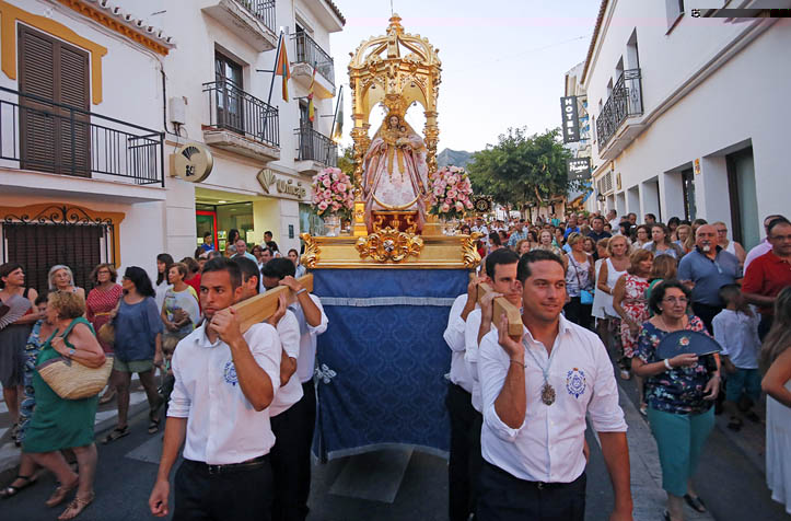 TRASLADO VIRGEN DE LA CRUZ EN BENALMADENA PUEBLO 2