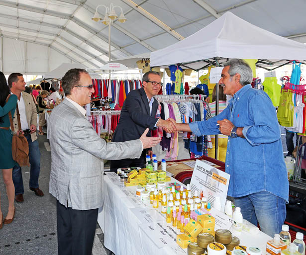 FRANCISCO SALIDO VISITA PUERTO MARINA MARKET 1