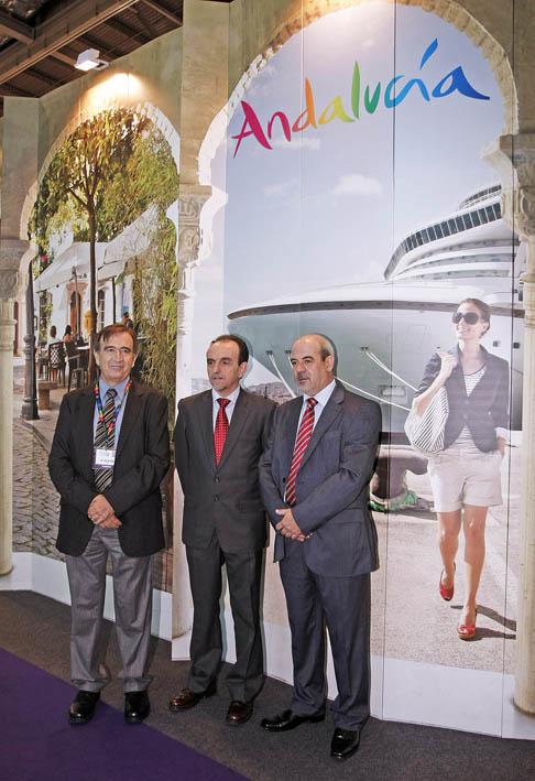 WORLD TRAVEL MARKET 2012 6