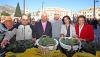 YO PRODUCTO ANDALUZ REPARTE AGUACATES EN BENALMADENA YO PRODUCTO ANDALUZ REPARTE AGUACATES EN BENALMADENA