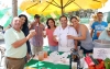 YO PRODUCTO ANDALUZ Y RESTAURANTE EL PARADOR REPARTEN GAZPACHO ANDALUZ EN BENALMADENA PUEBLO 2 YO PRODUCTO ANDALUZ Y RESTAURANTE EL PARADOR REPARTEN GAZPACHO ANDALUZ EN BENALMADENA PUEBLO 2